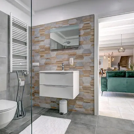 Stone Milic With Private Pool In Barat, Istria Villa Barat (Rovinj)